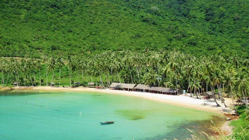 The coastal region between Hue and Dong Hoi, in central Vietnam.